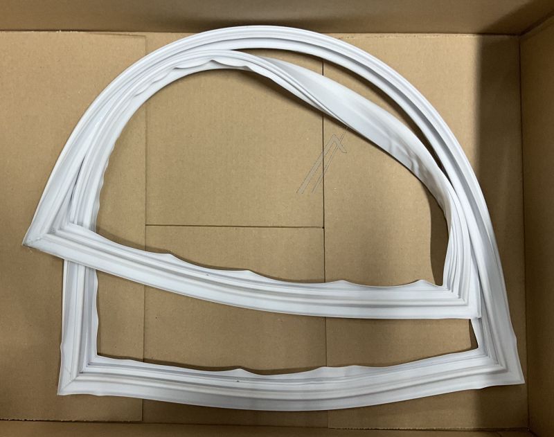 C00117760 482000028986 GUARNIZIONE PORTA CONGELATORE PW 680 X 388 WHIRLPOOL/INDESIT