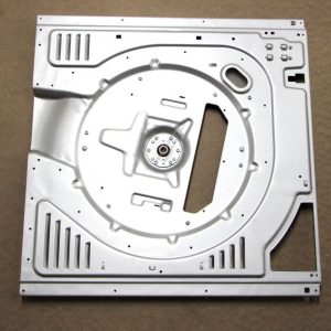 22033135 Pannello posteriore per condensatore GR Finlux