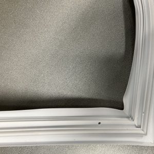 C00265575 482000030781 Guarnizione porta frigorifero 4D dx 355×957 Hotpointariston