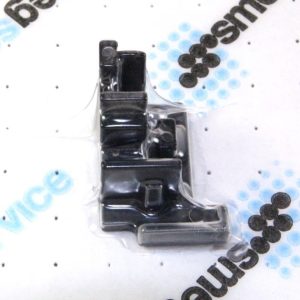768413021 Supporto sinistro porta vetro FP160X Smeg