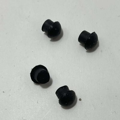 PIEDINO IN GOMMA GRIGLIE PIANO COTTURA UNIVERSALE D313026 4pz