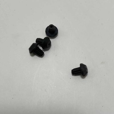 PIEDINO IN GOMMA PER GRIGLIE PIANO COTTURA HOOVER ZEROWATT CANDY D313027 4PZ